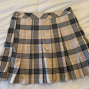 Beige Plaid Pleated Skirt | Size US 8